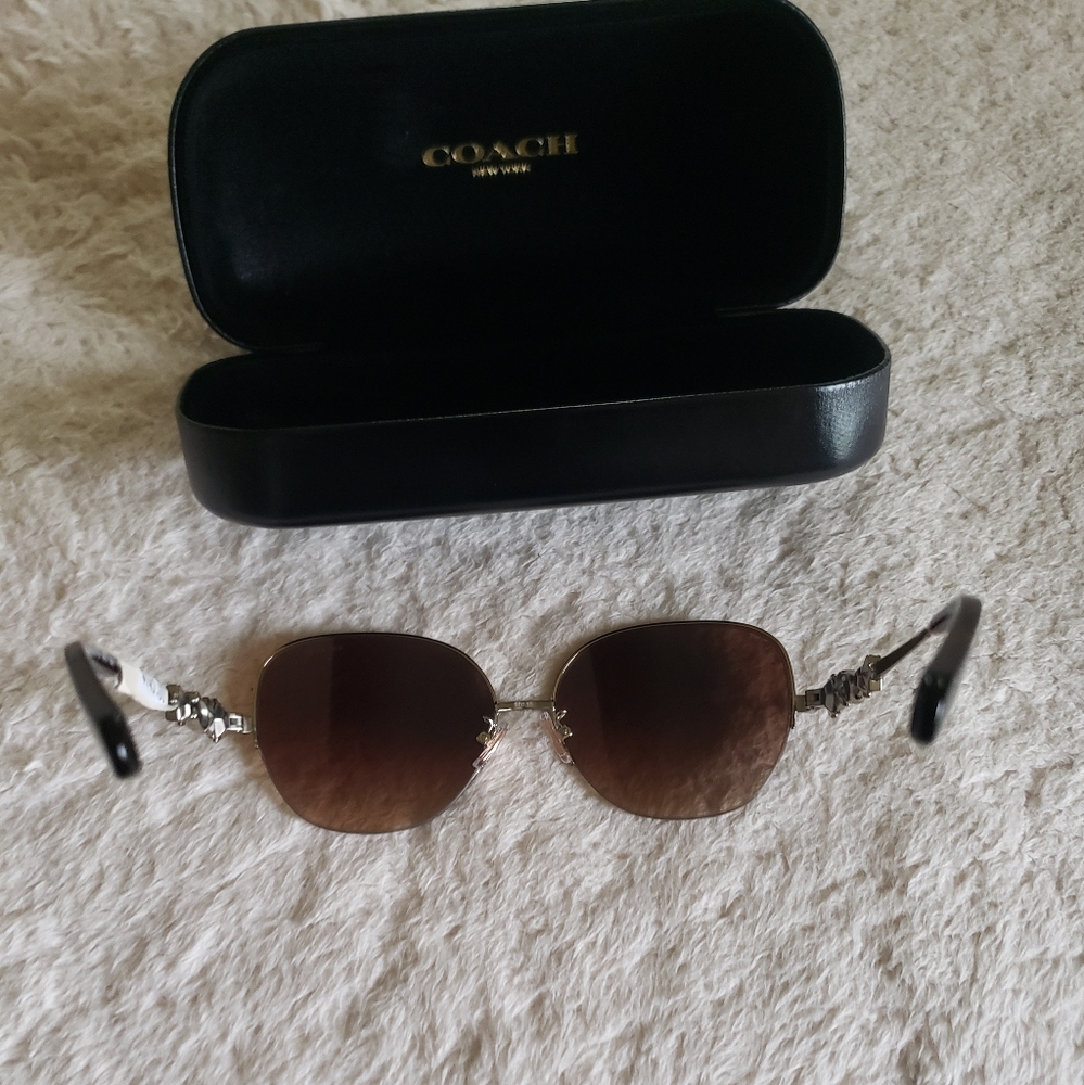 Coach sunglasses - Picture 5 of 5